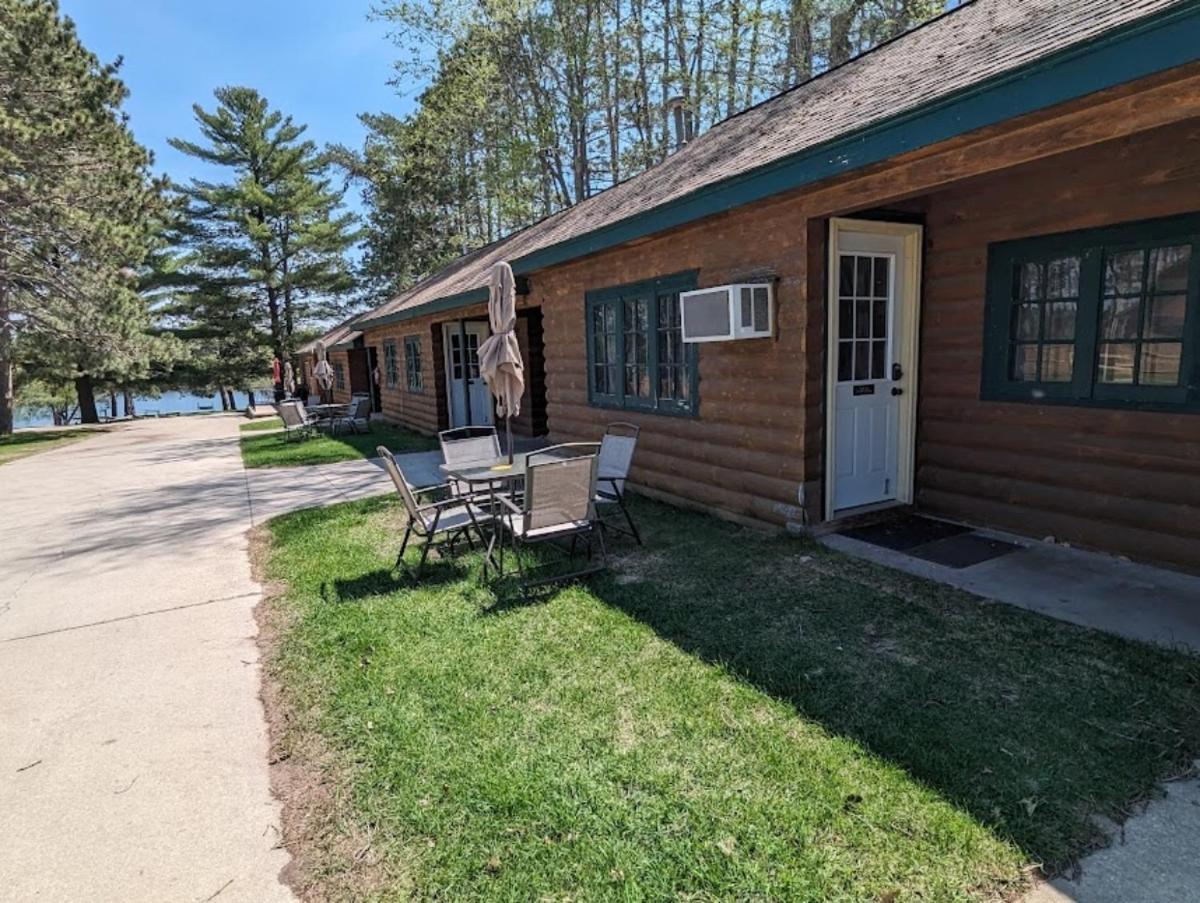 Riverside Point Resort Motel Park Rapids Εξωτερικό φωτογραφία