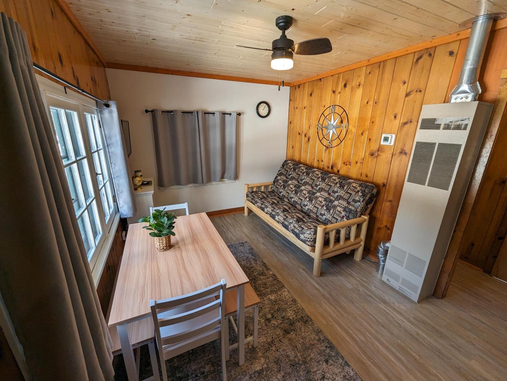 Riverside Point Resort Motel Park Rapids Εξωτερικό φωτογραφία